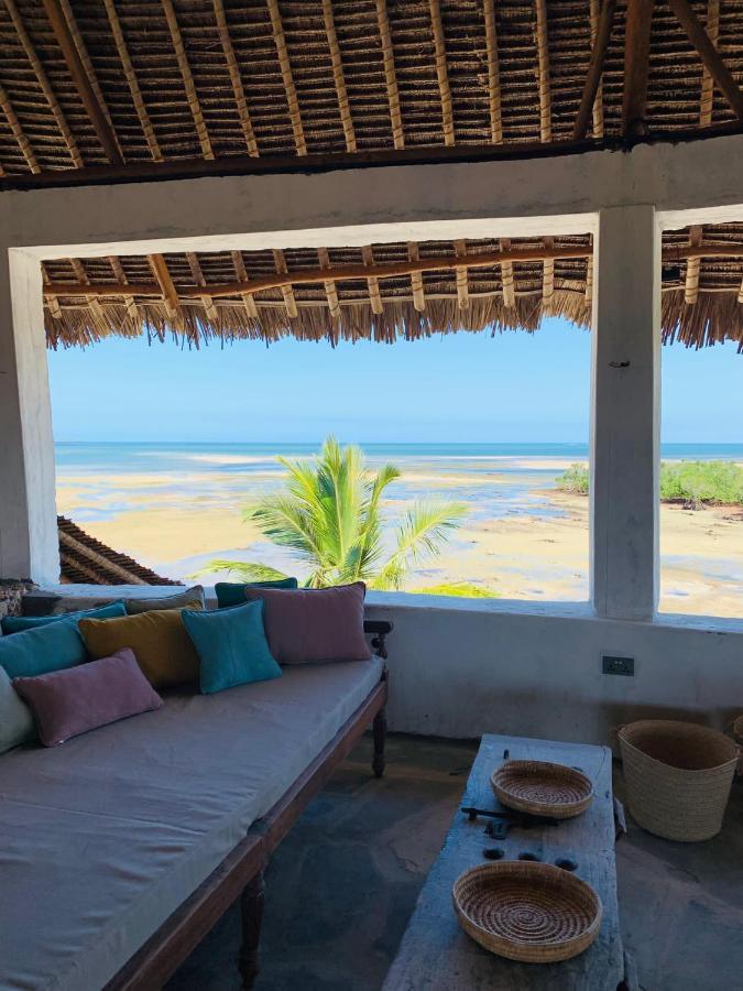 Mwazaro Beach Lodge Shimoni Exterior photo