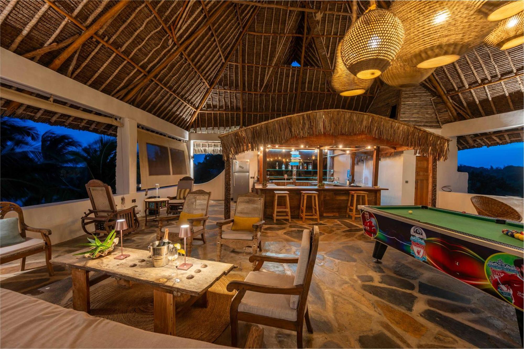 Mwazaro Beach Lodge Shimoni Exterior photo