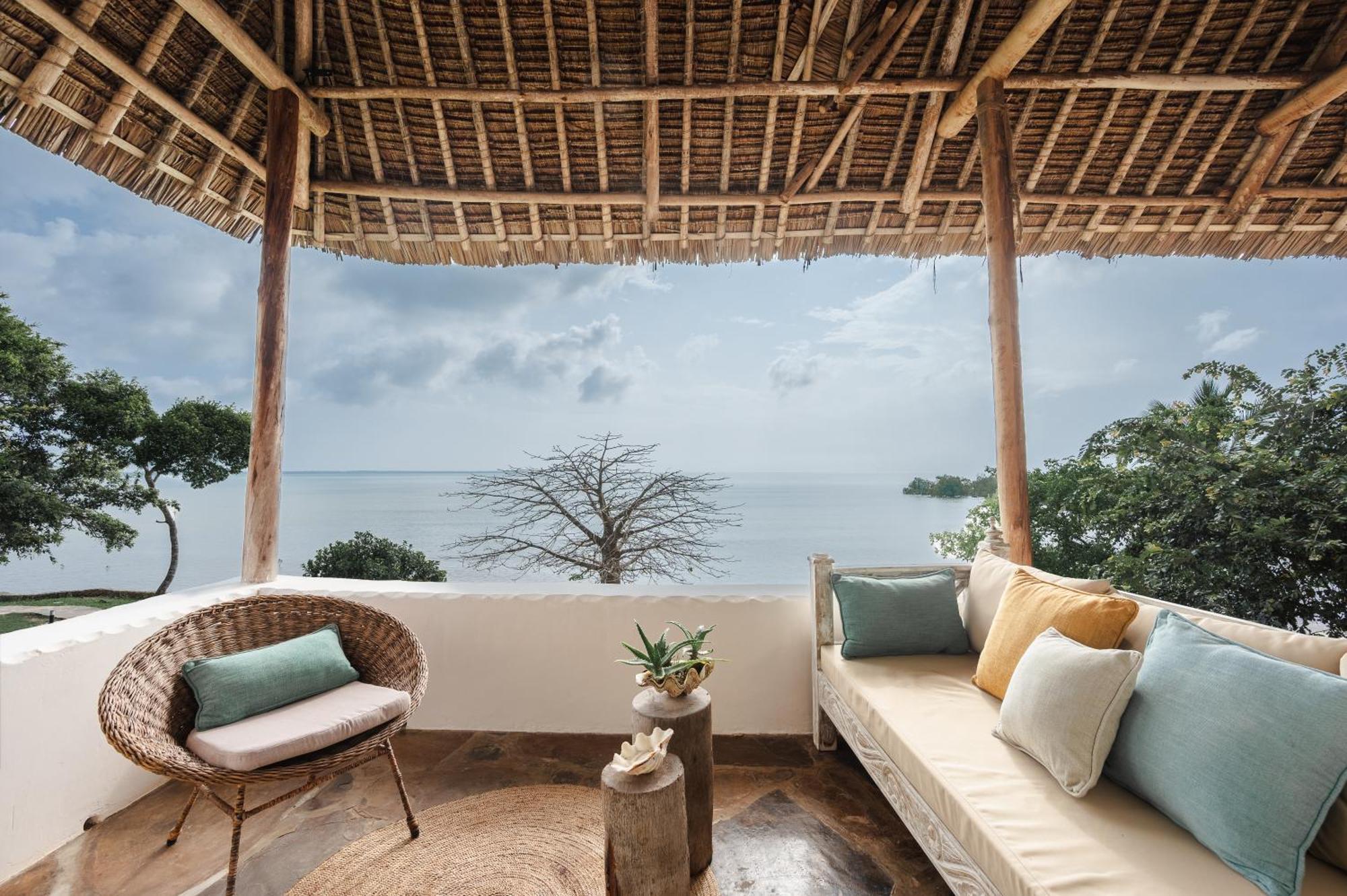 Mwazaro Beach Lodge Shimoni Exterior photo