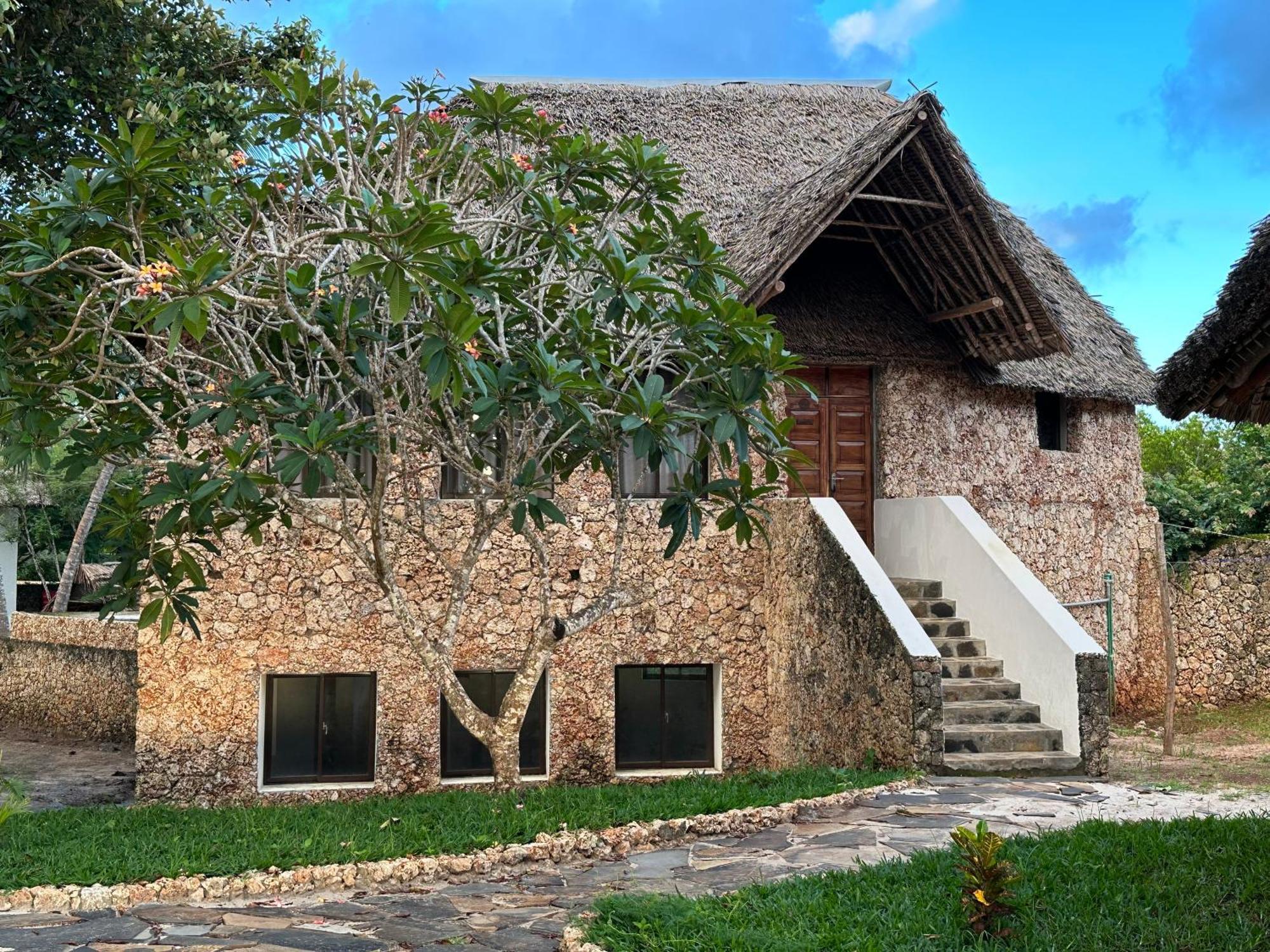 Mwazaro Beach Lodge Shimoni Room photo