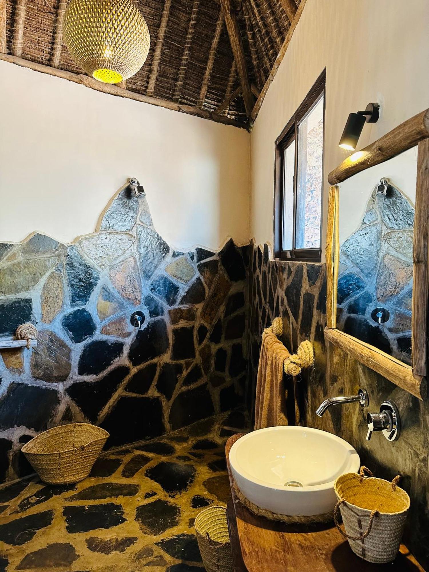 Mwazaro Beach Lodge Shimoni Room photo